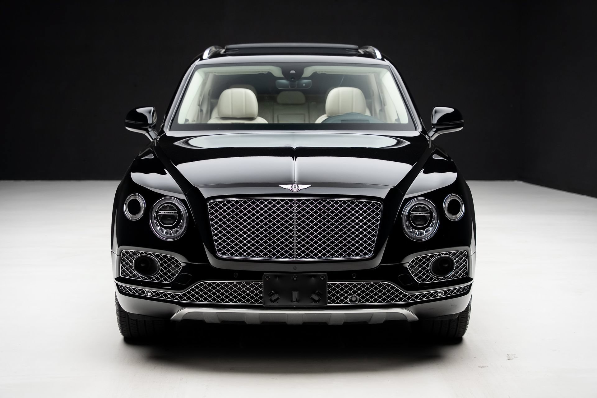 Used 2018 Bentley Bentayga AWD/4WD image 7