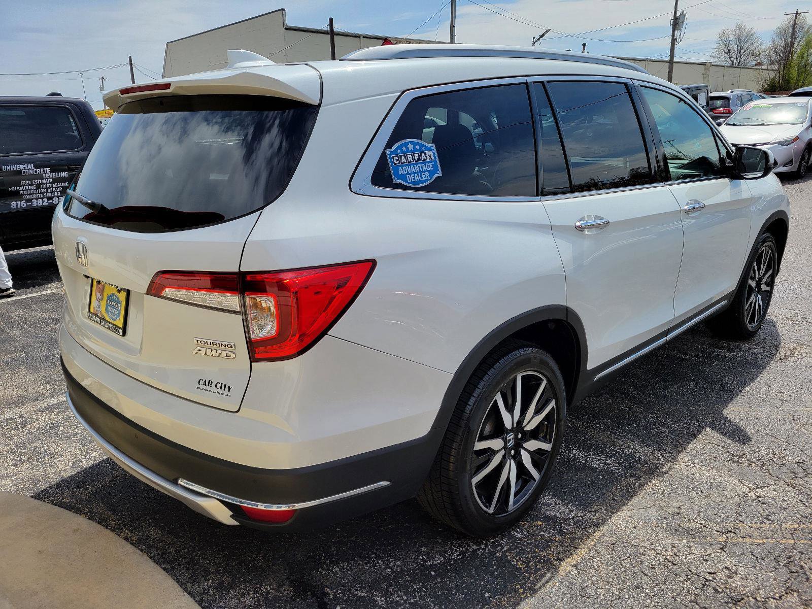 Used 2020 Honda Pilot Touring image 35