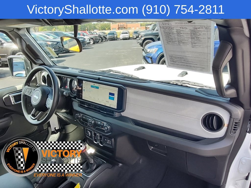 Certified 2025 Jeep Wrangler Unlimited Sport AWD/4WD image 32