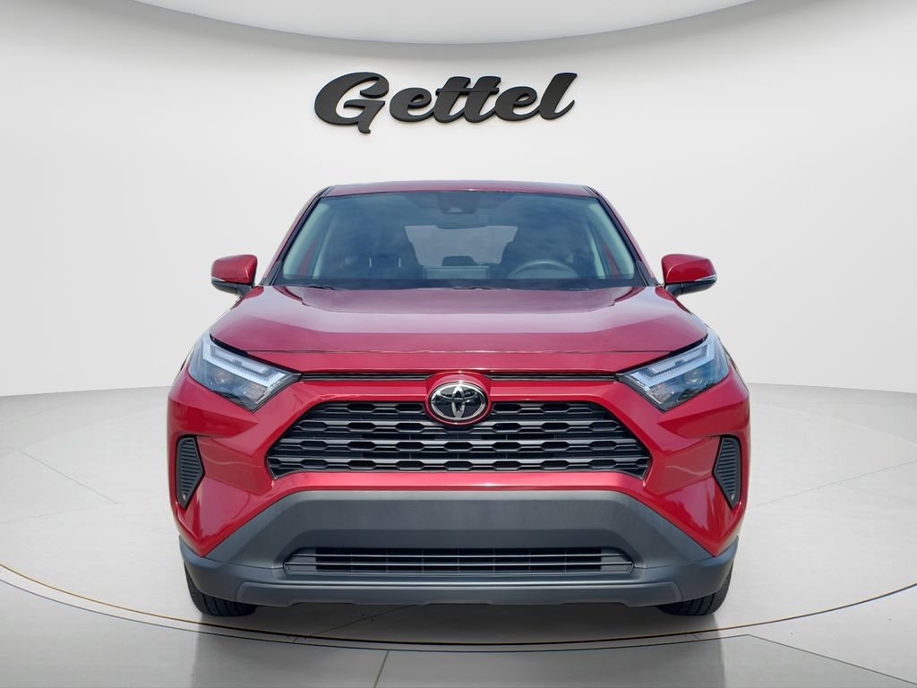 Used 2023 Toyota RAV4 LE FWD image 8