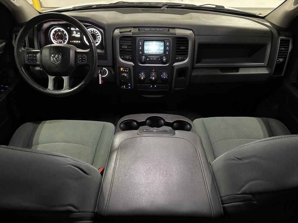 Used 2016 RAM 1500 Express AWD/4WD image 10