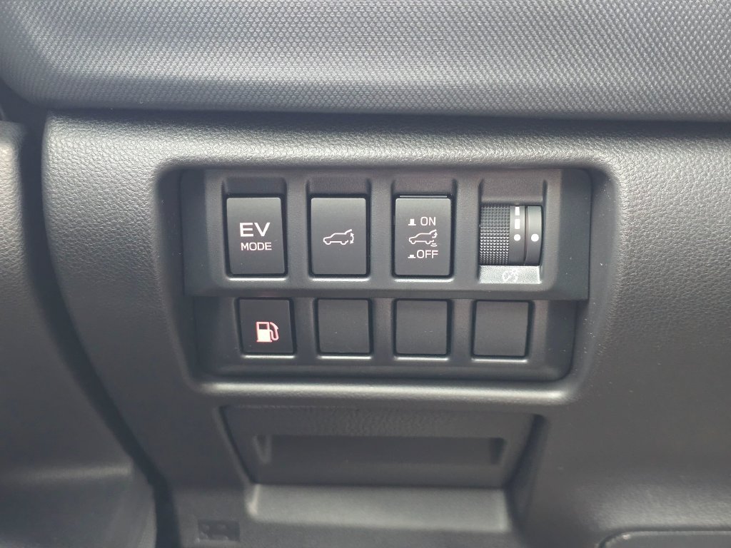 New 2026 Subaru Forester Limited AWD/4WD image 18