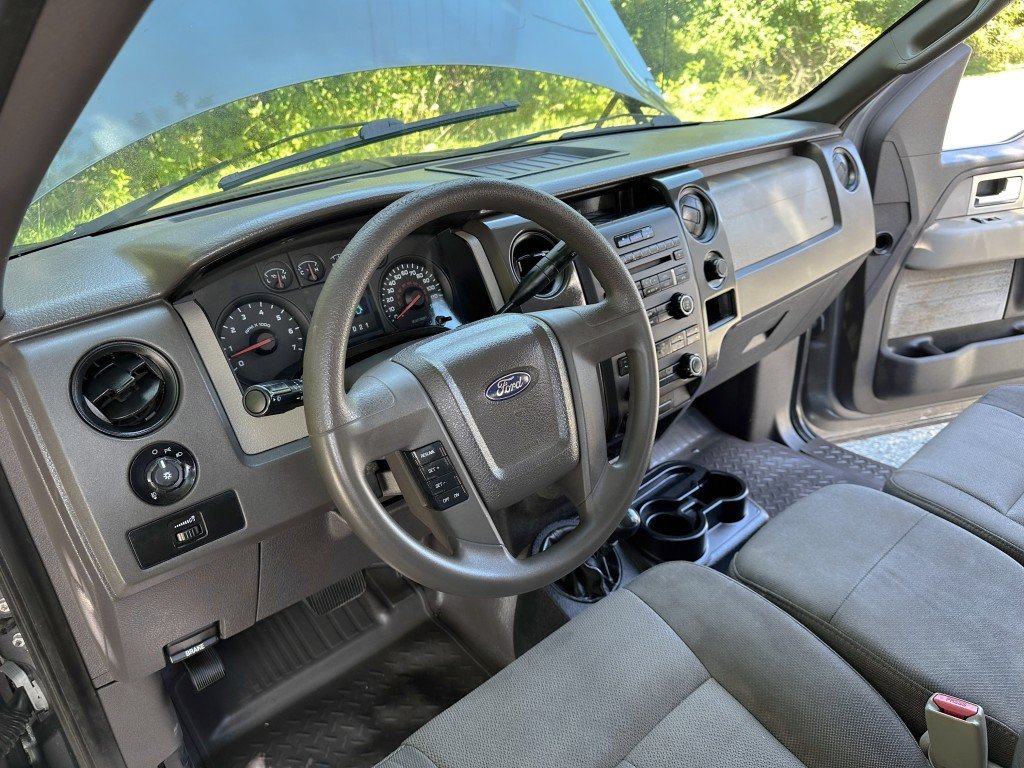 Used 2010 Ford F150 STX AWD/4WD image 18