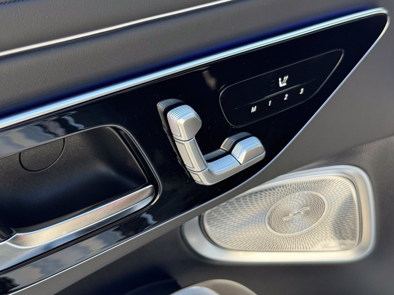 New 2027 Mercedes-Benz CLE 53 AMG 4MATIC Coupe image 16
