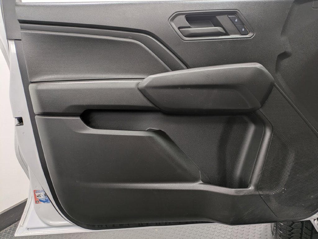Certified 2024 Chevrolet Colorado Trail Boss w/ Advanced Trailering Package AWD/4WD image 8