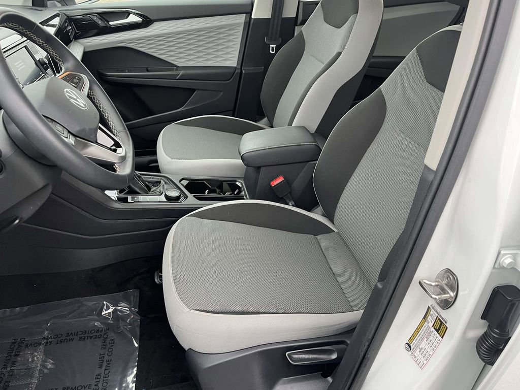 Certified 2023 Volkswagen Taos S image 18