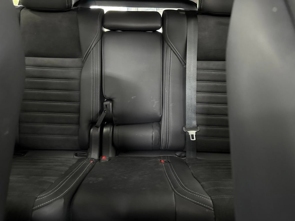 Used 2024 Mitsubishi Outlander AWD image 25