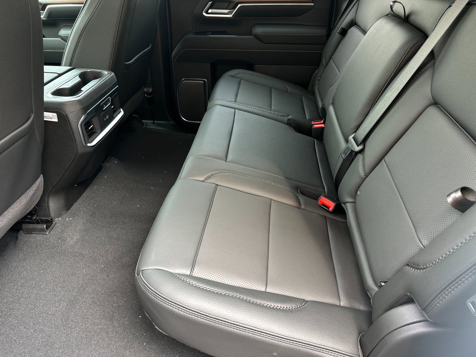 New 2026 GMC Sierra 2500 Denali w/ Max Trailering Package AWD/4WD image 12