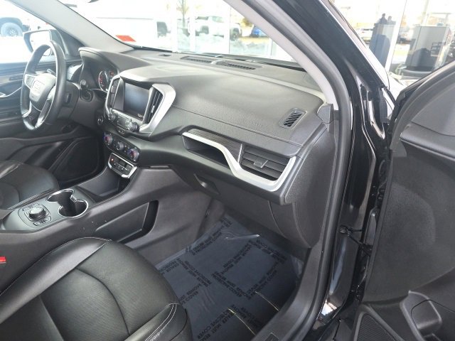 Used 2023 GMC Terrain SLT image 9