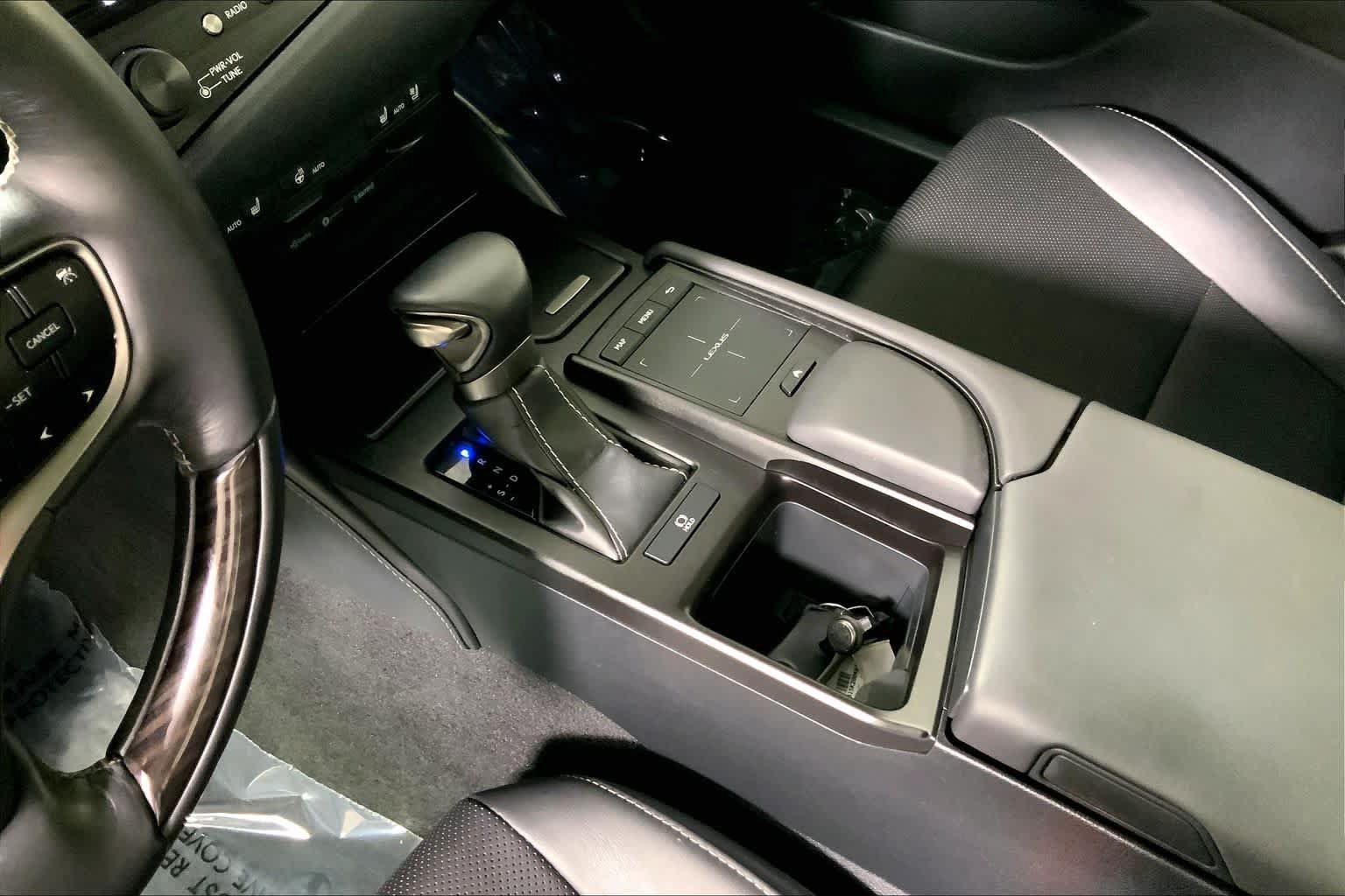 Used 2019 Lexus ES 350 w/ Premium Package FWD image 17