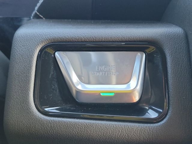 Certified 2025 GMC Yukon XL Denali image 34