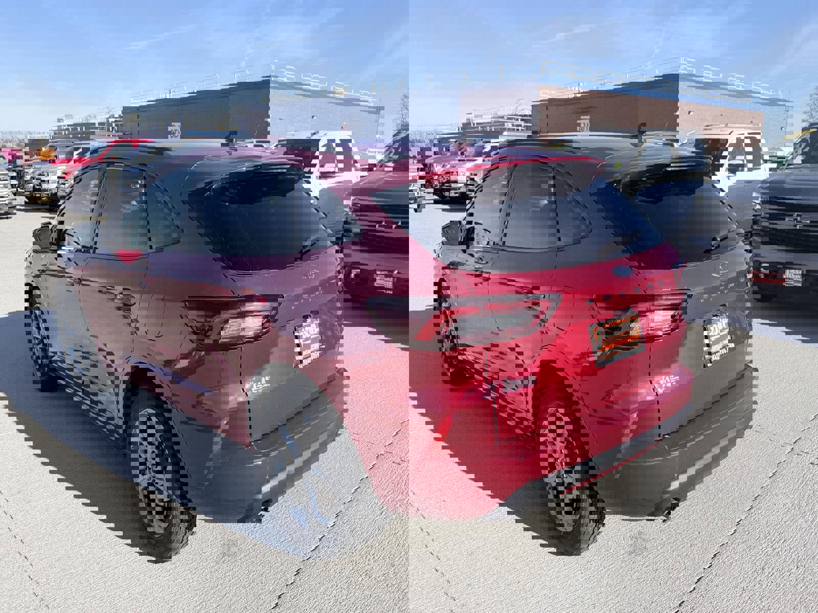 Used 2024 Ford Escape ST-Line image 8