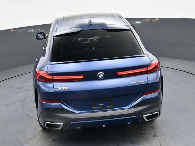 Used 2022 BMW X6 xDrive40i w/ M Sport Package image 26