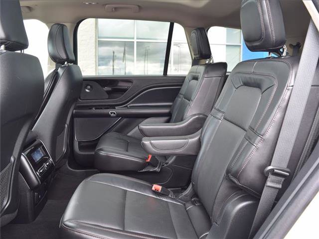 Used 2023 Lincoln Aviator Reserve image 33