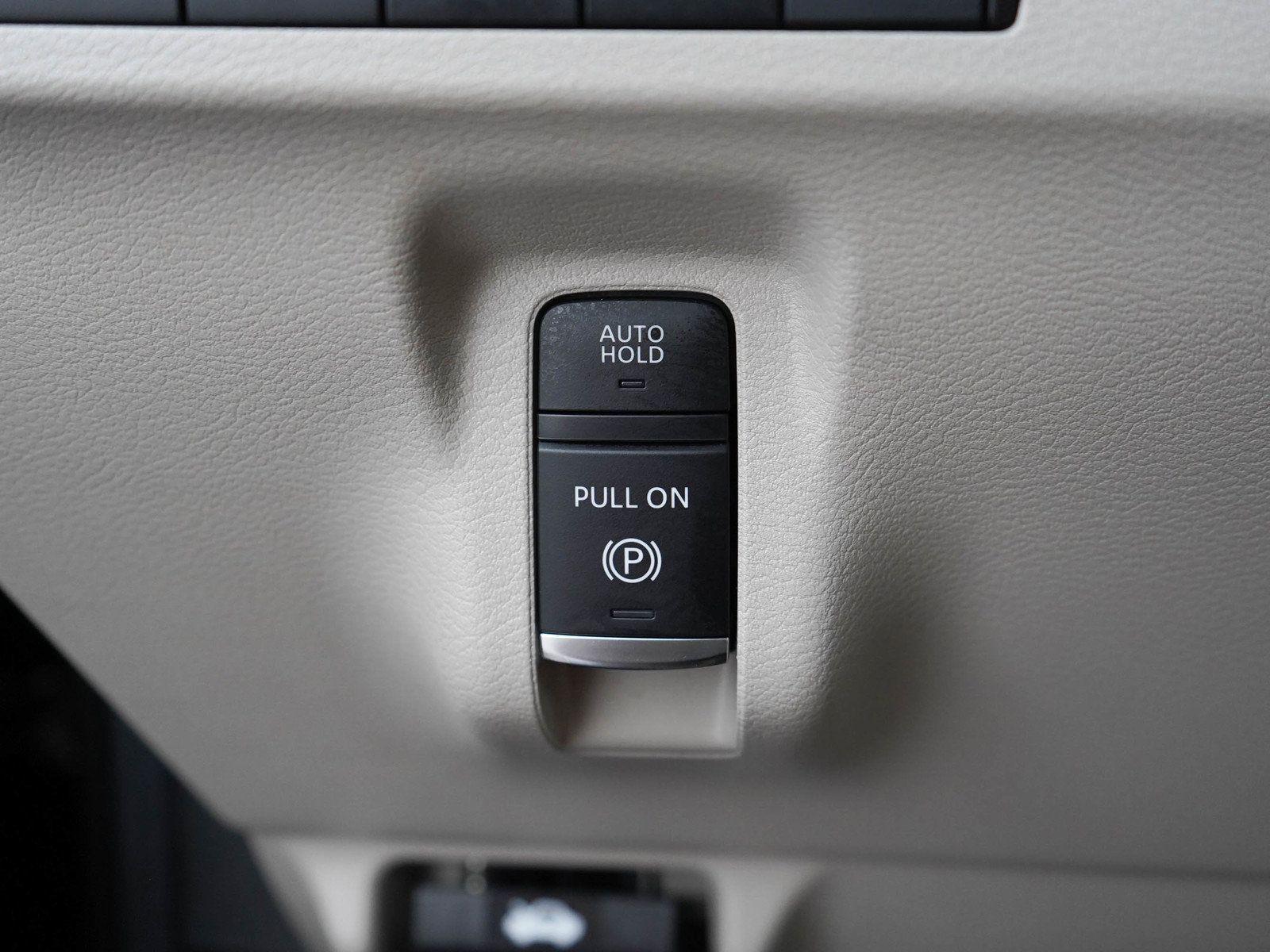 Used 2025 Nissan Murano Platinum AWD/4WD image 27