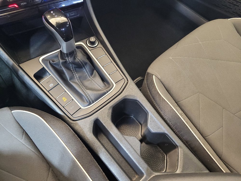 Used 2025 Volkswagen Jetta Sport FWD image 26