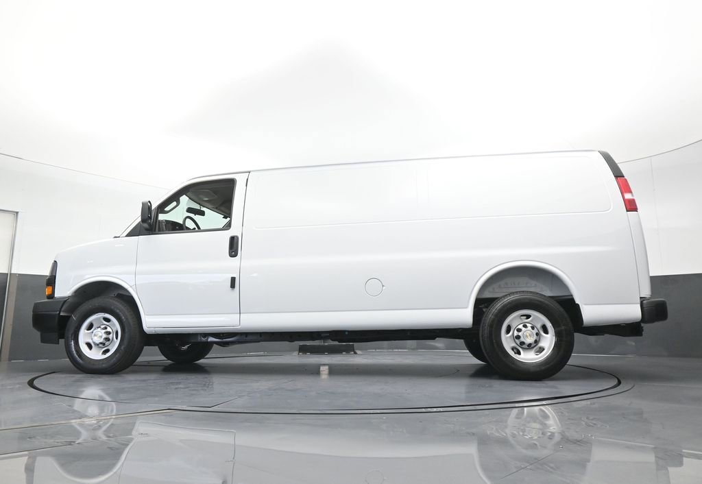 New 2026 Chevrolet Express 2500 Extended w/ Driver Convenience Package RWD image 55