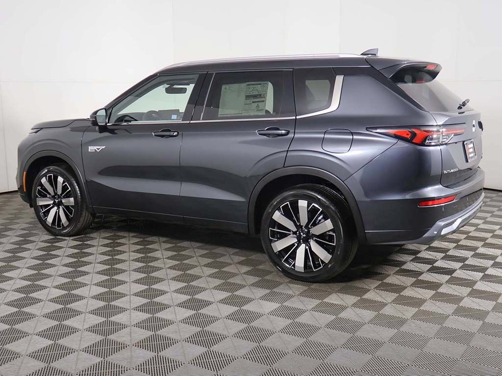 New 2026 Mitsubishi Outlander SEL AWD/4WD image 18