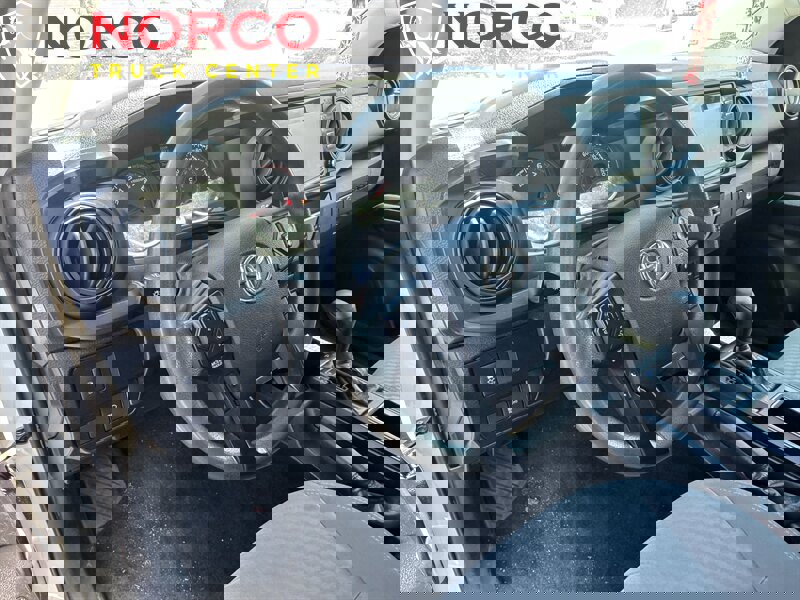 Used 2020 Toyota Tacoma SR image 18