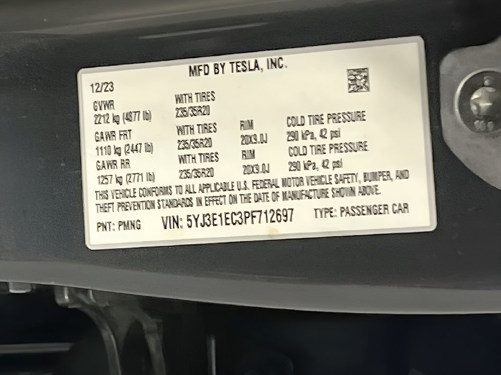 Used 2023 Tesla Model 3 Performance AWD/4WD image 31