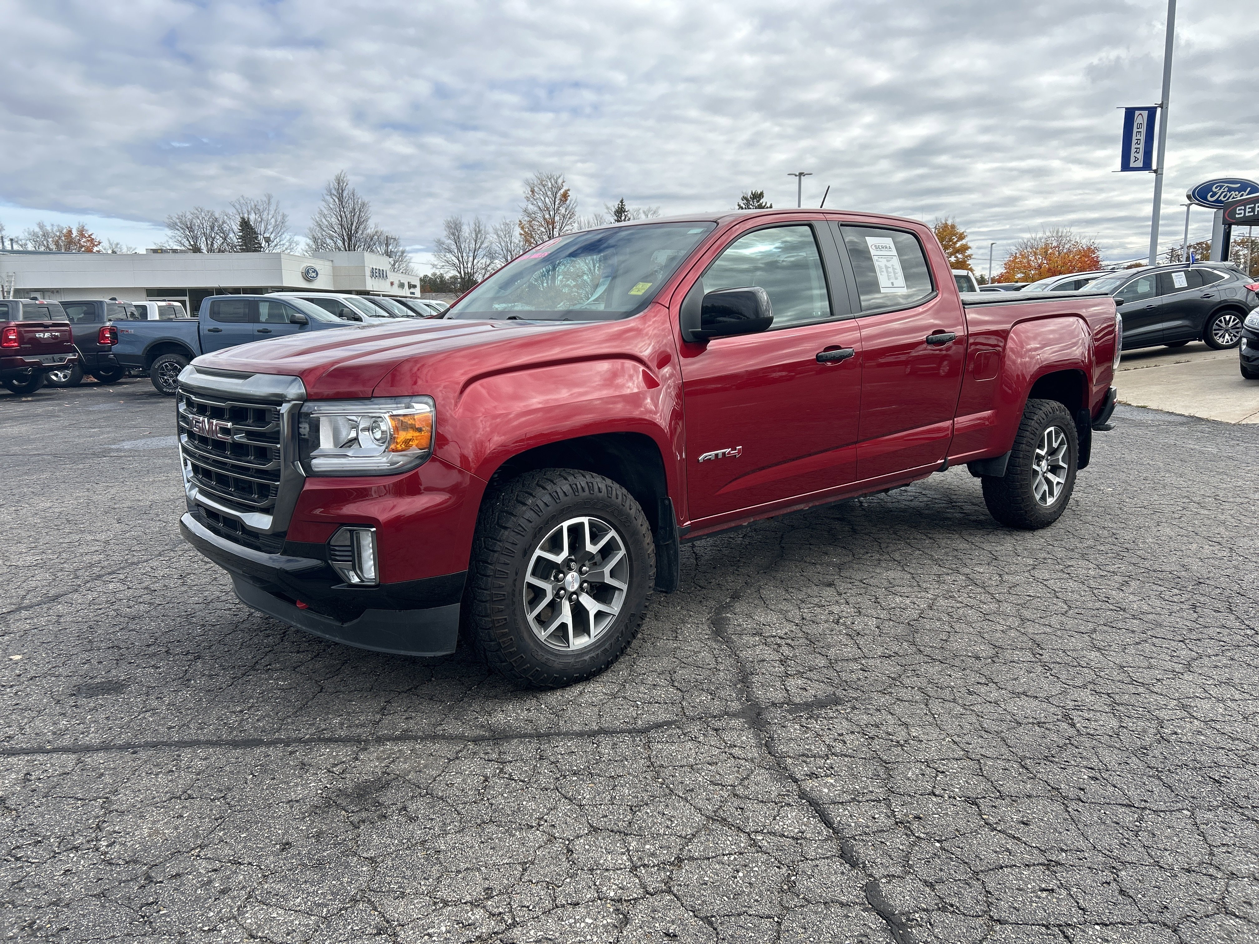 Used 2021 GMC Canyon AT4 w/ Driver Alert Package image 4