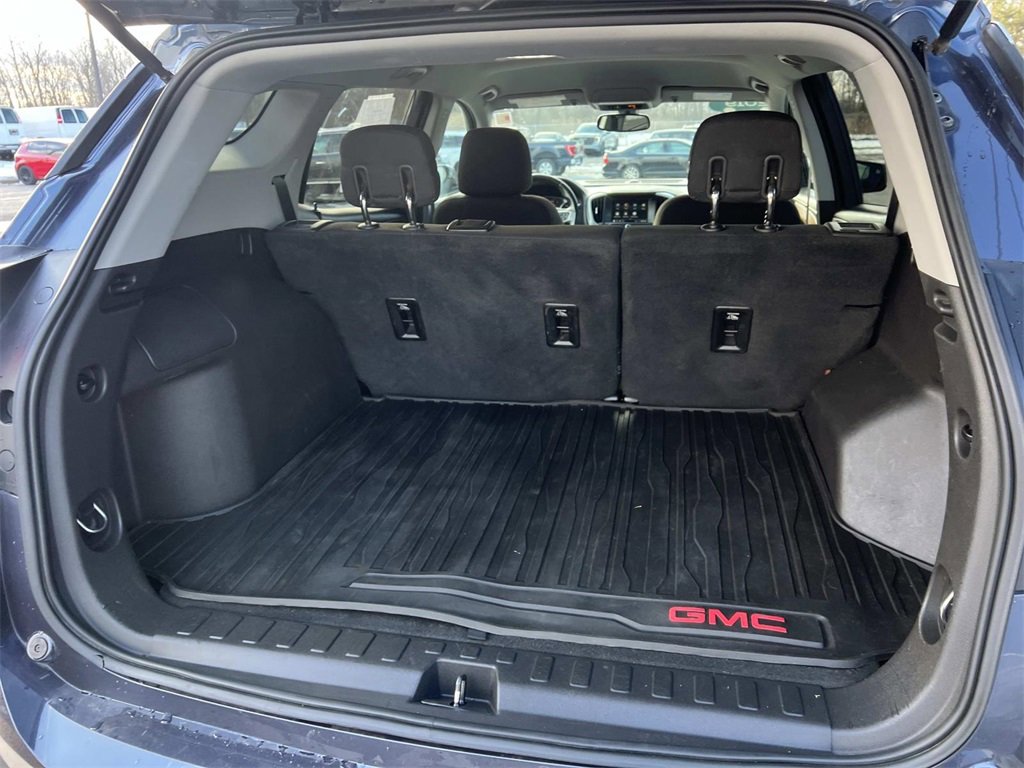 Certified 2019 GMC Terrain SLE w/ Driver Convenience Package image 11