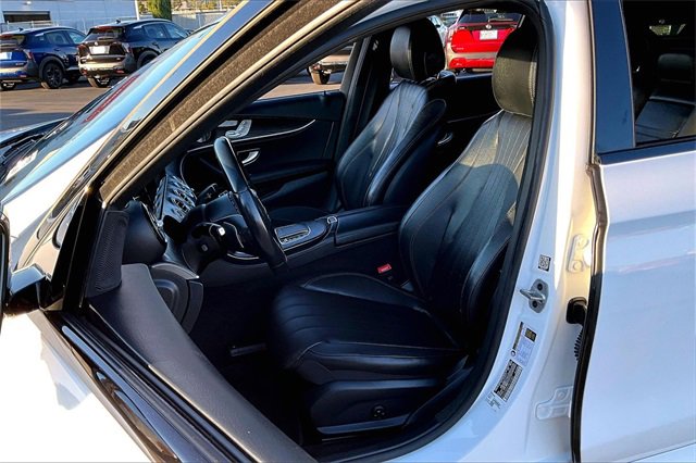 Used 2023 Mercedes-Benz E 350 Sedan image 21