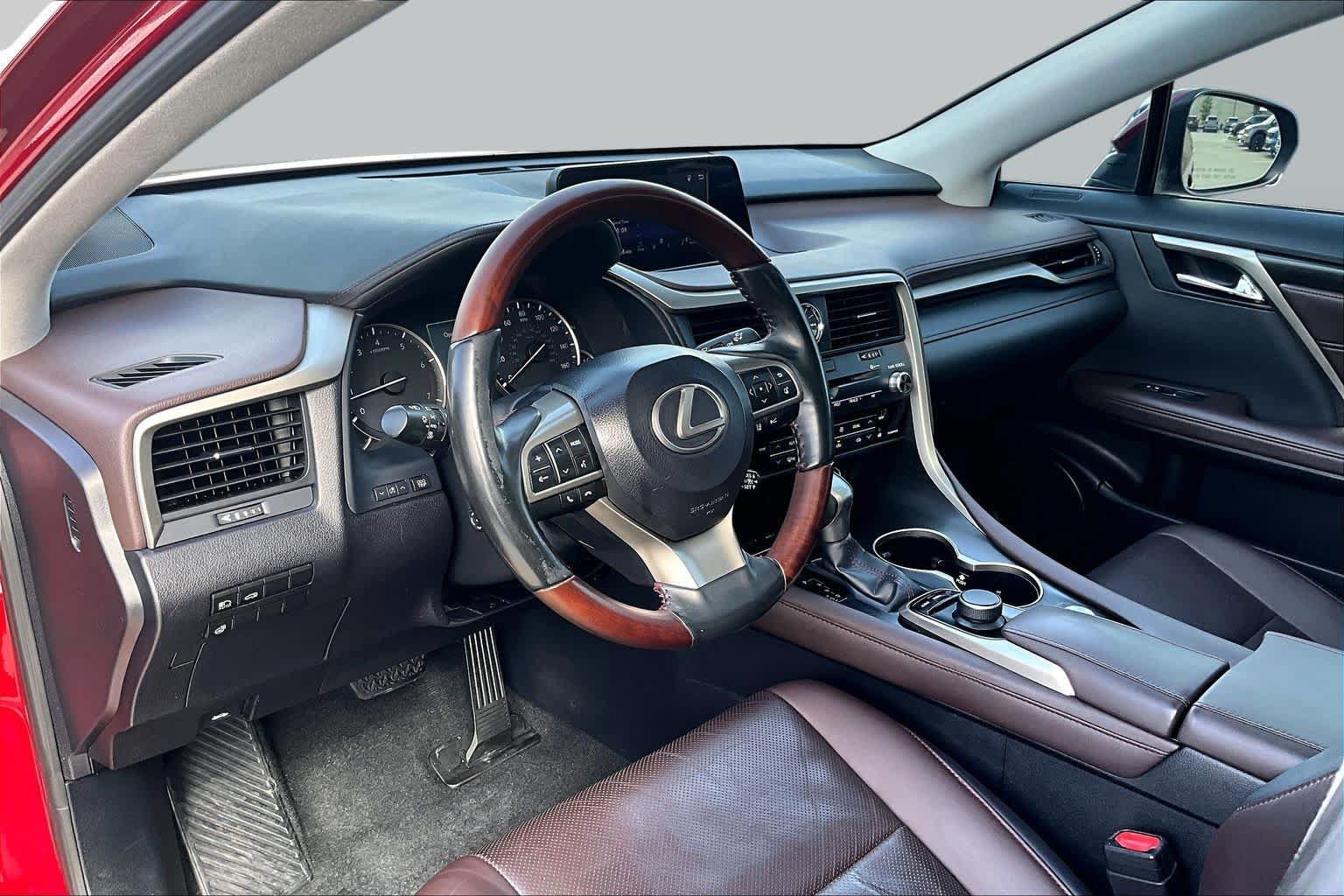 Used 2019 Lexus RX 350 FWD w/ Premium Package image 16