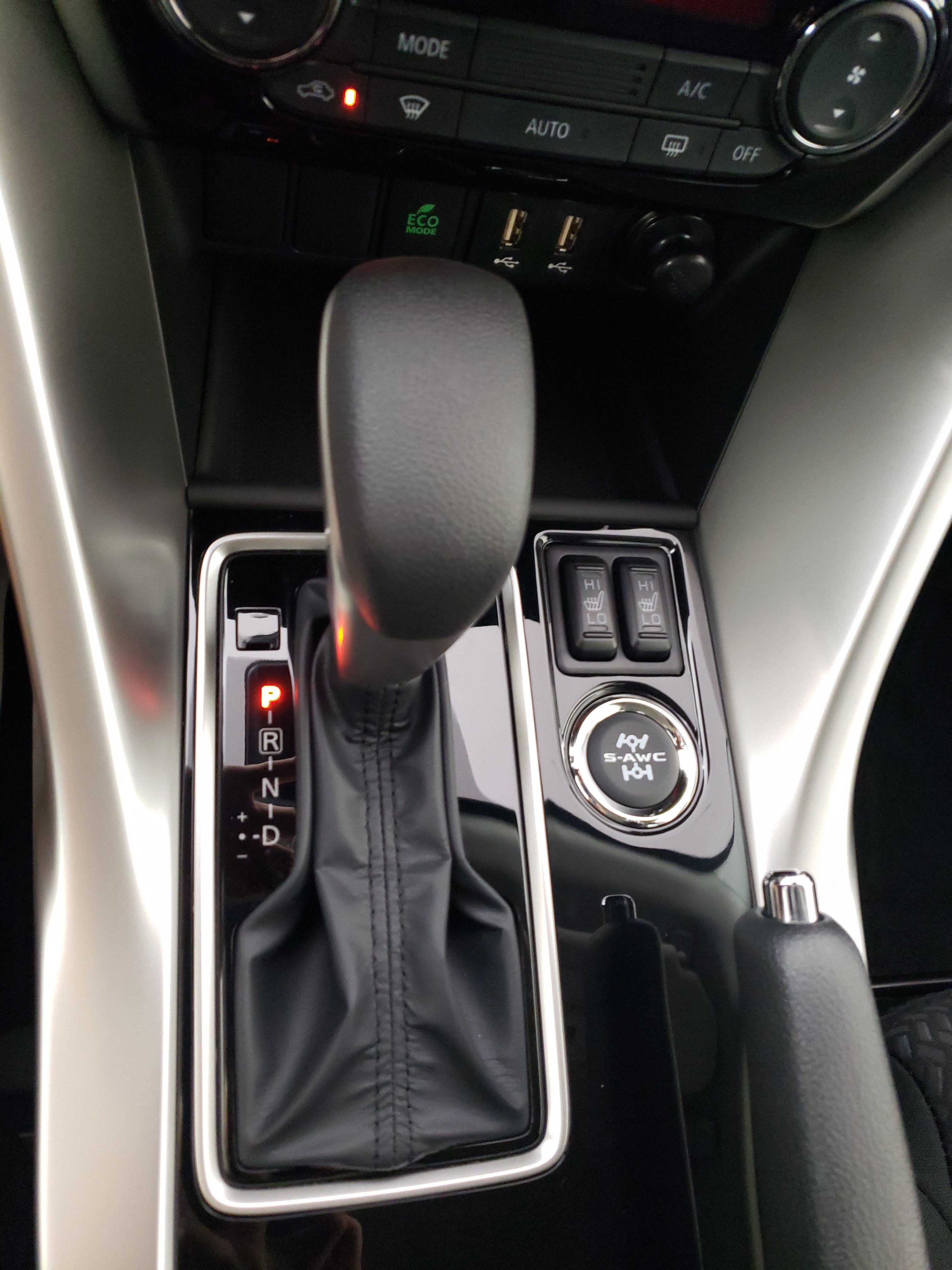 New 2025 Mitsubishi Eclipse Cross LE image 23