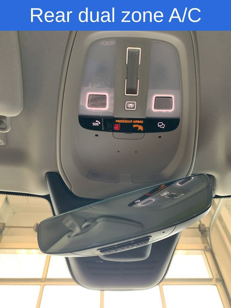 Used 2025 Volvo XC90 B6 Plus image 9