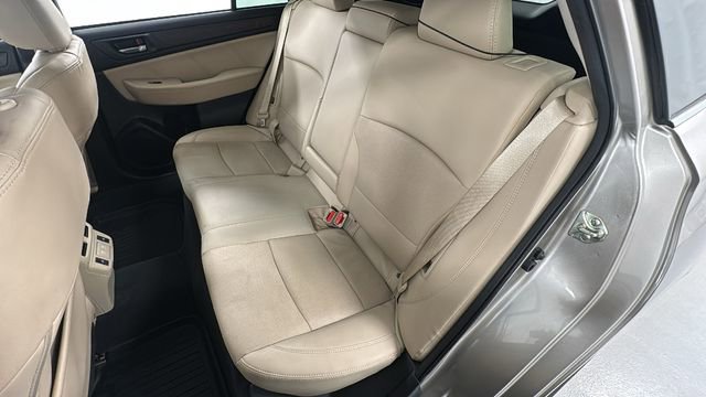 Used 2019 Subaru Outback 2.5i Limited w/ Popular Package #2 image 12
