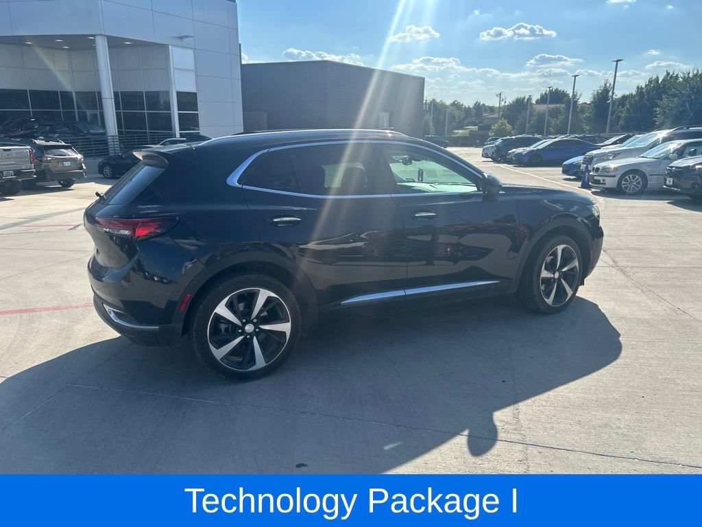 Used 2021 Buick Envision Essence w/ Technology Package I AWD/4WD image 3