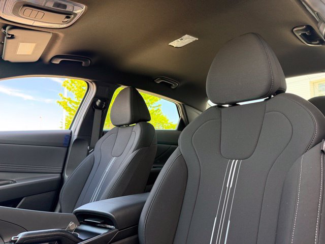New 2026 Hyundai Elantra Sport FWD image 5