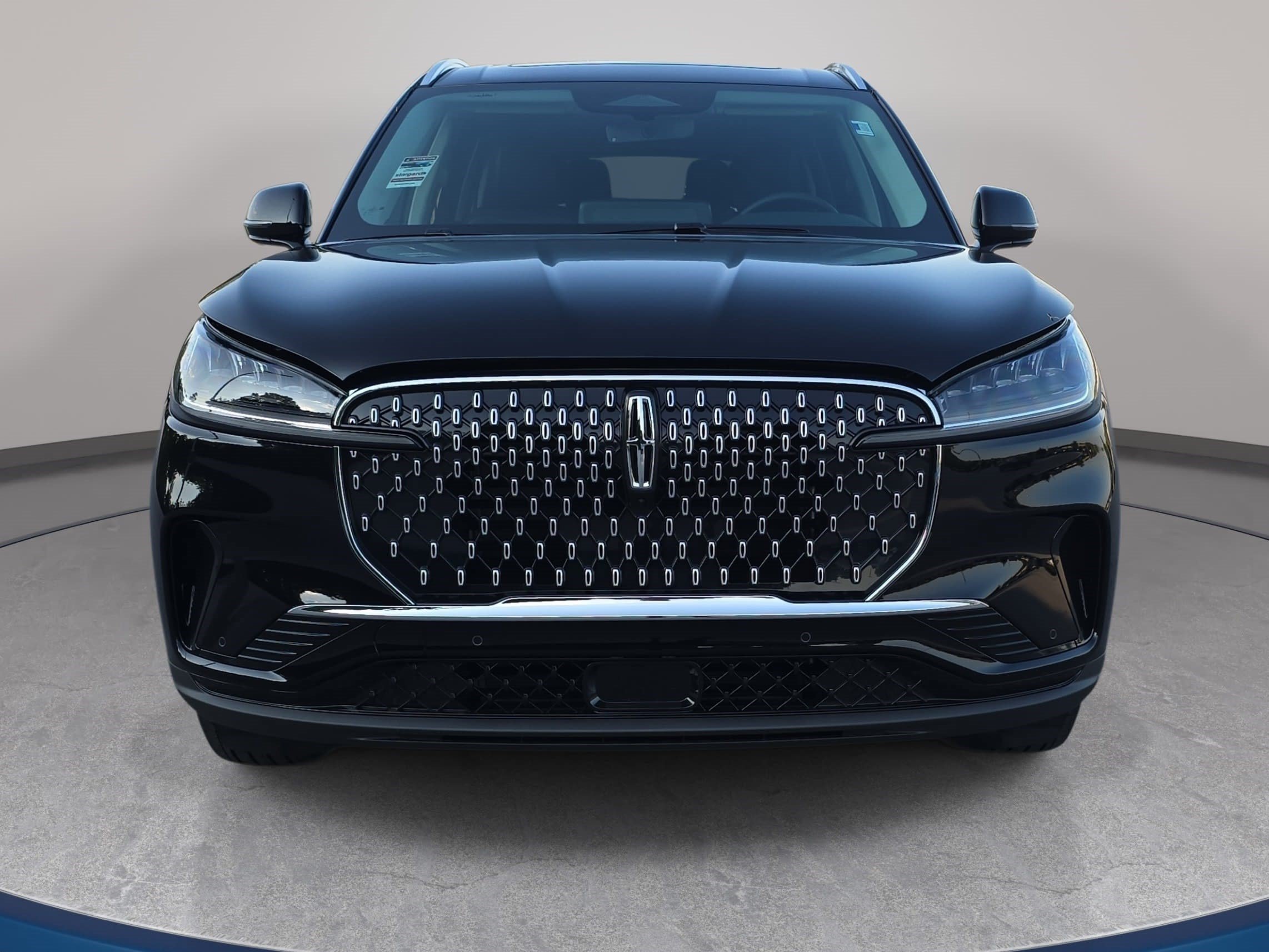 New 2026 Lincoln Aviator 2WD image 2