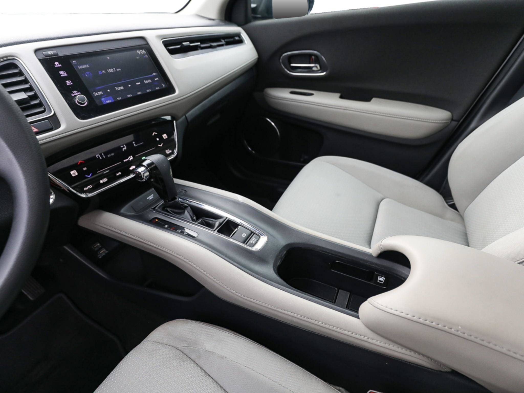 Used 2019 Honda HR-V EX image 18