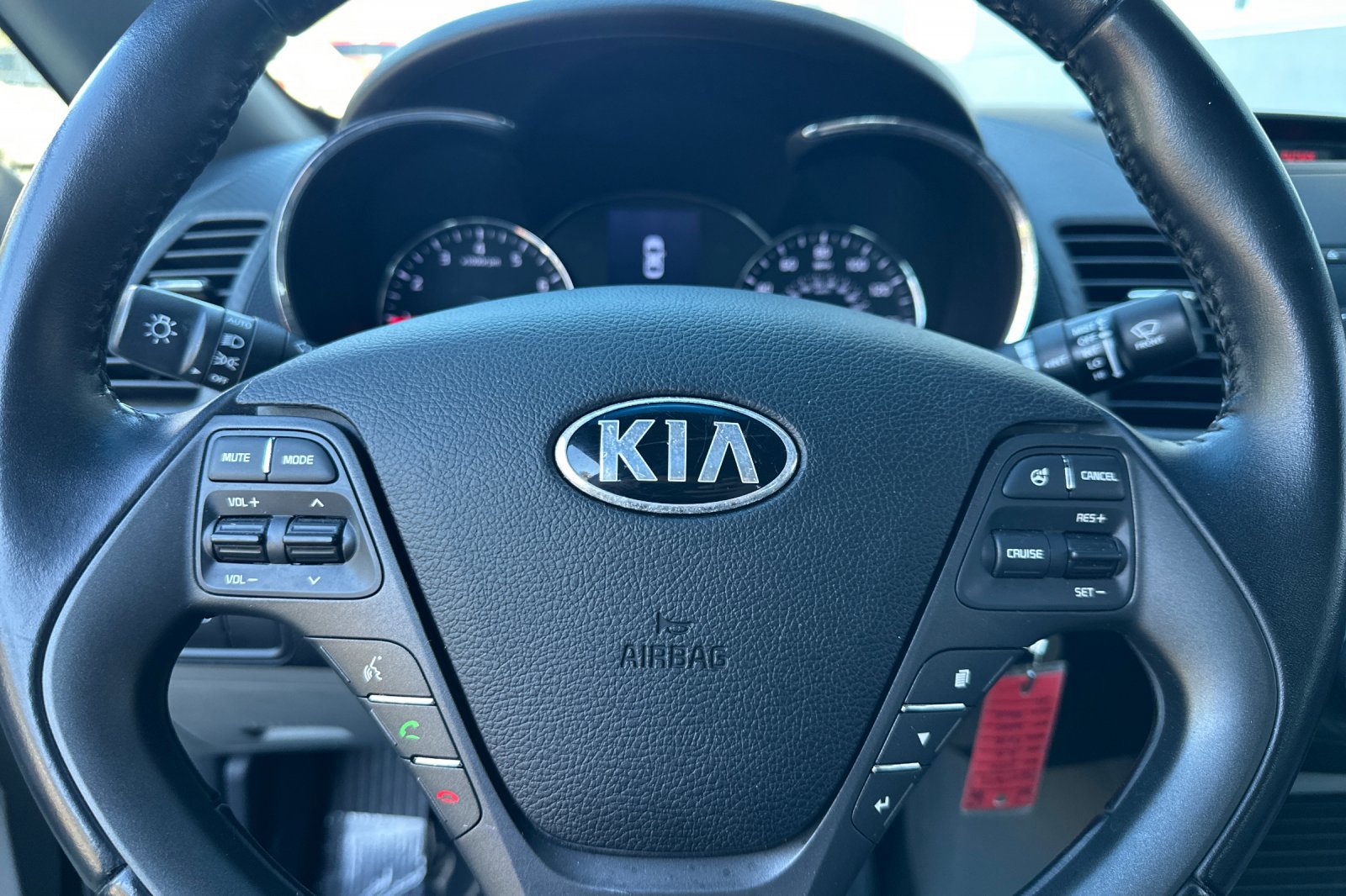 Used 2014 Kia Forte EX image 15
