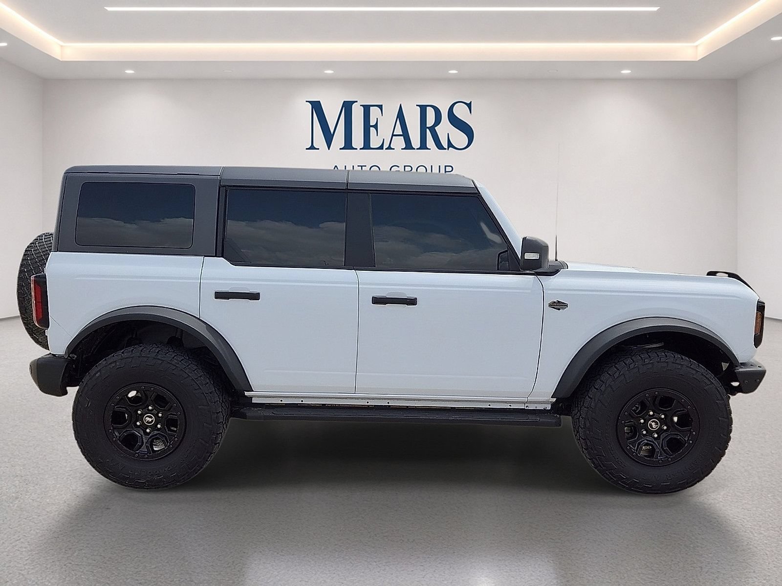 Used 2023 Ford Bronco Wildtrak AWD/4WD image 6