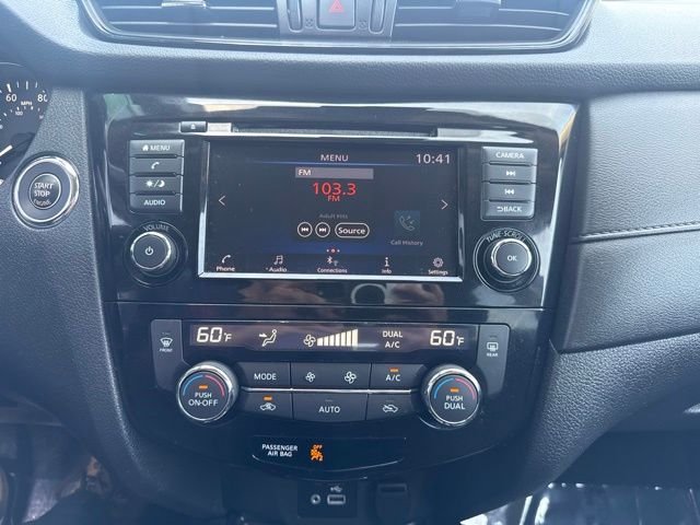 Used 2020 Nissan Rogue SV AWD/4WD image 15
