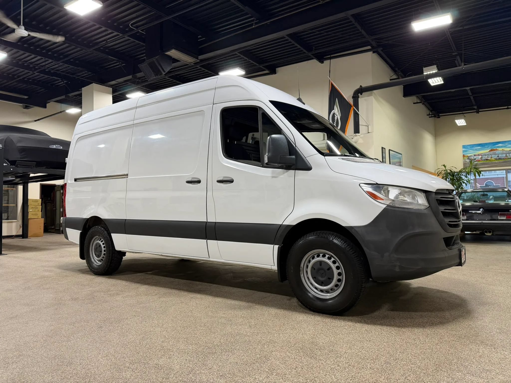 Used 2020 Mercedes-Benz Sprinter 2500 image 3