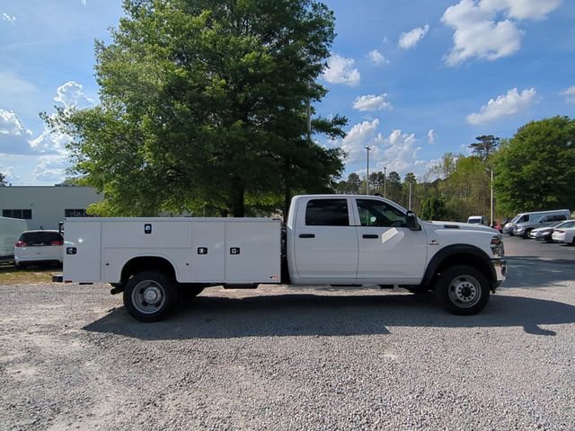New 2025 RAM 4500 Tradesman AWD/4WD image 6