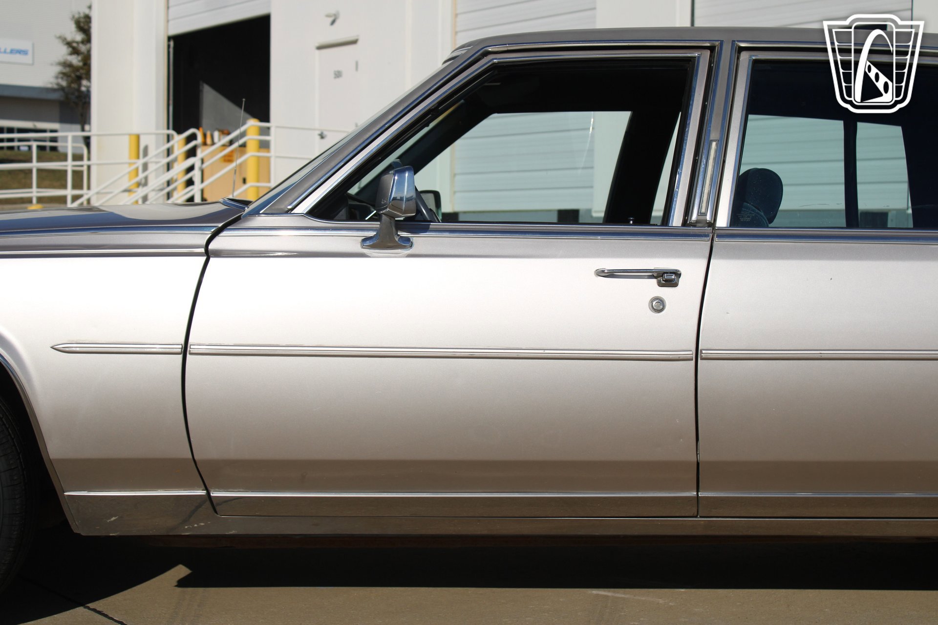 Used 1987 Cadillac Brougham image 34