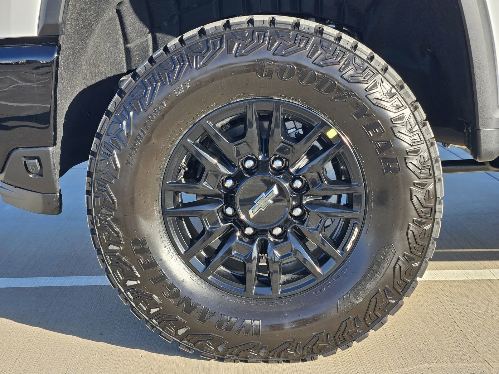 New 2026 Chevrolet Silverado 2500 ZR2 image 13