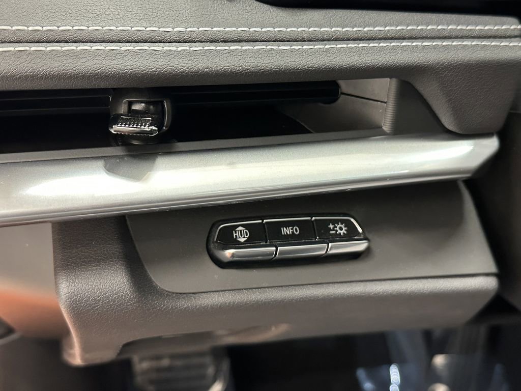 Used 2022 Chevrolet Corvette Stingray Preferred Cpe w/ Z51 Performance Package image 31