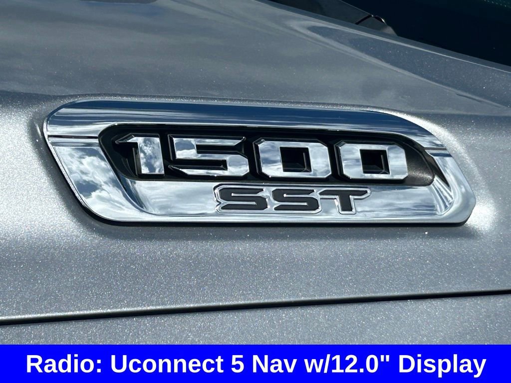 Used 2025 RAM 1500 Laramie image 17