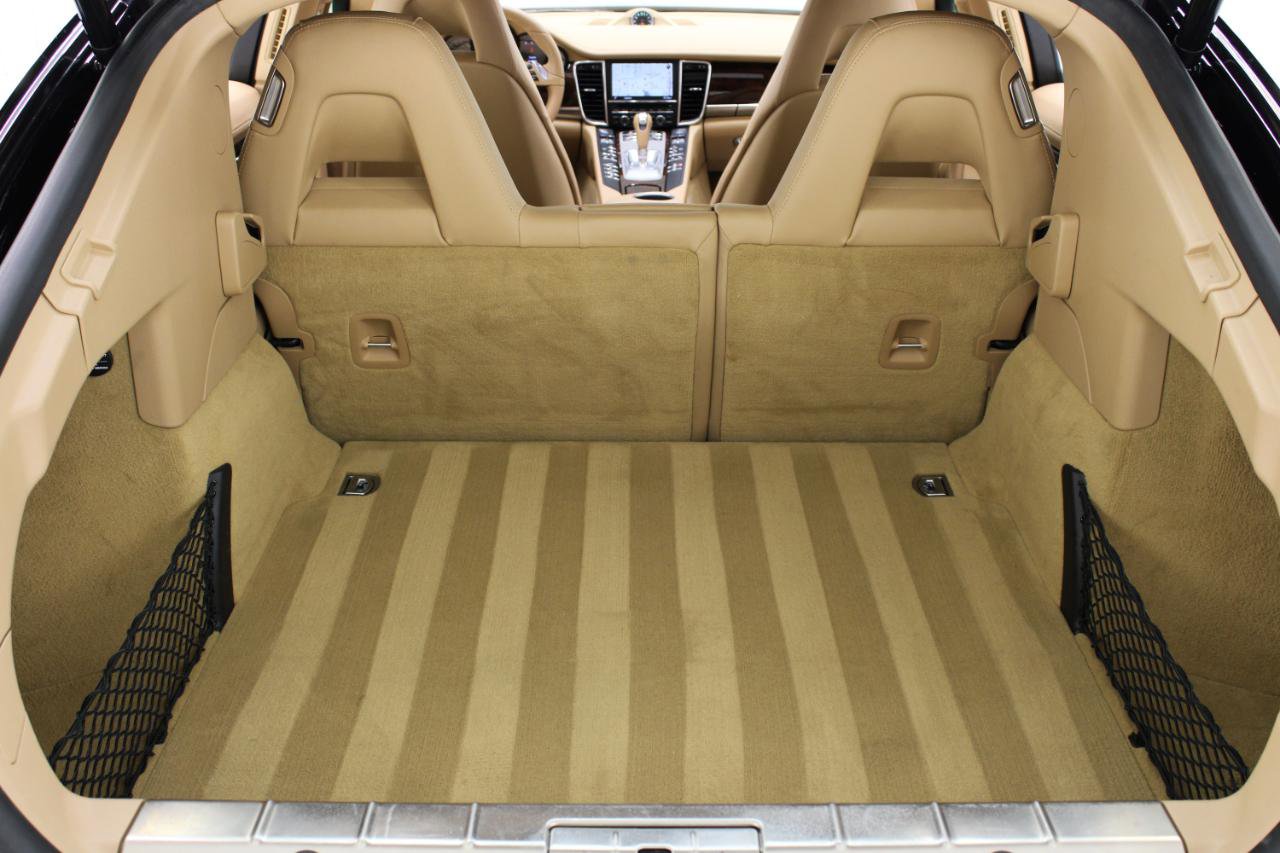 Used 2014 Porsche Panamera S image 72