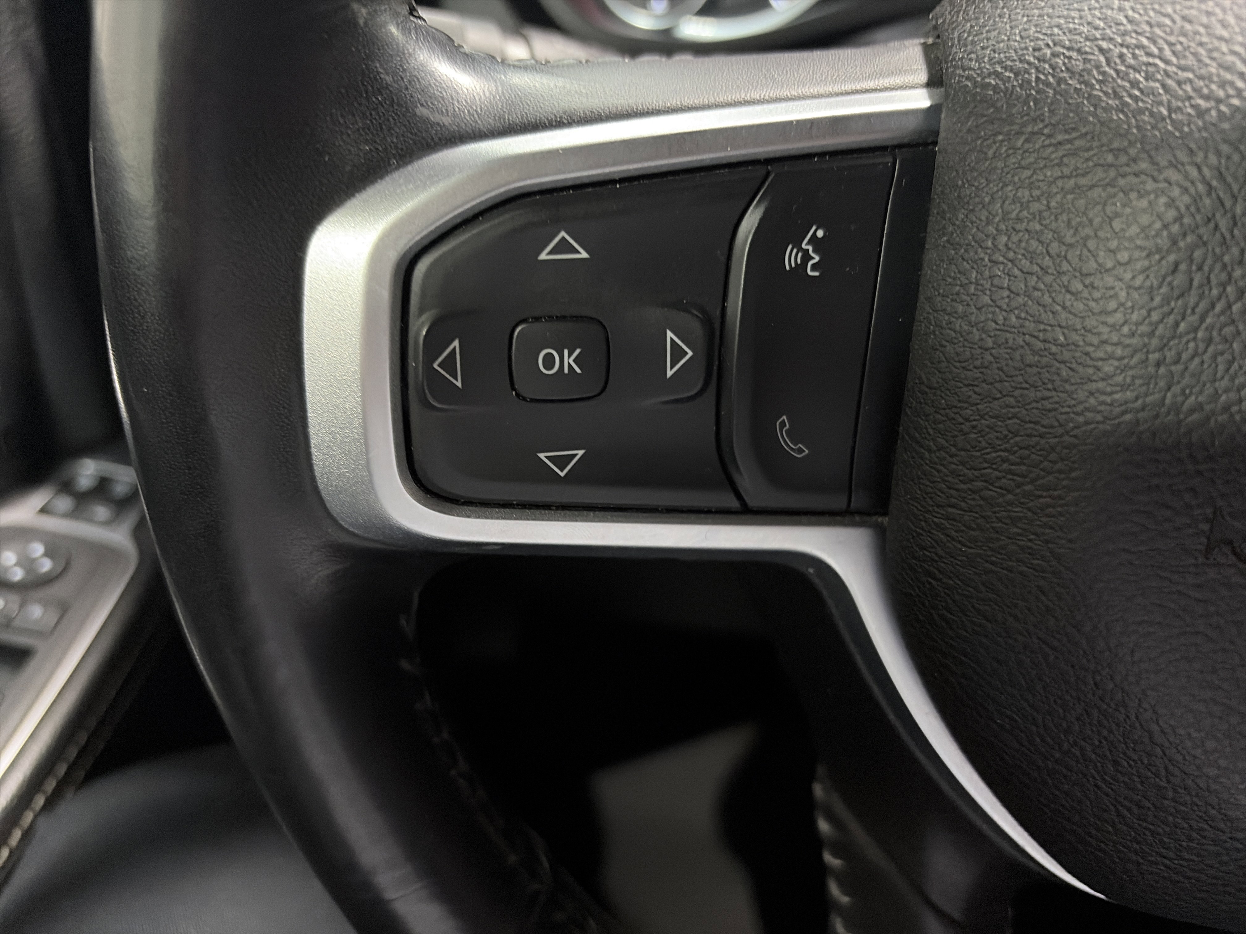 Used 2024 RAM 2500 Big Horn image 15