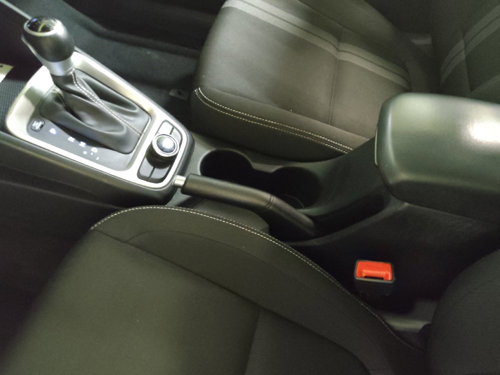 Used 2024 Hyundai Venue SEL FWD image 26