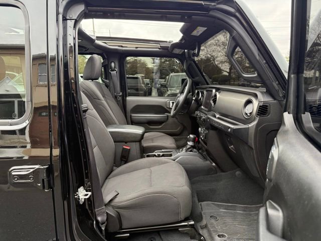 Certified 2023 Jeep Wrangler Unlimited w/ Sun & Screen Package AWD/4WD image 30