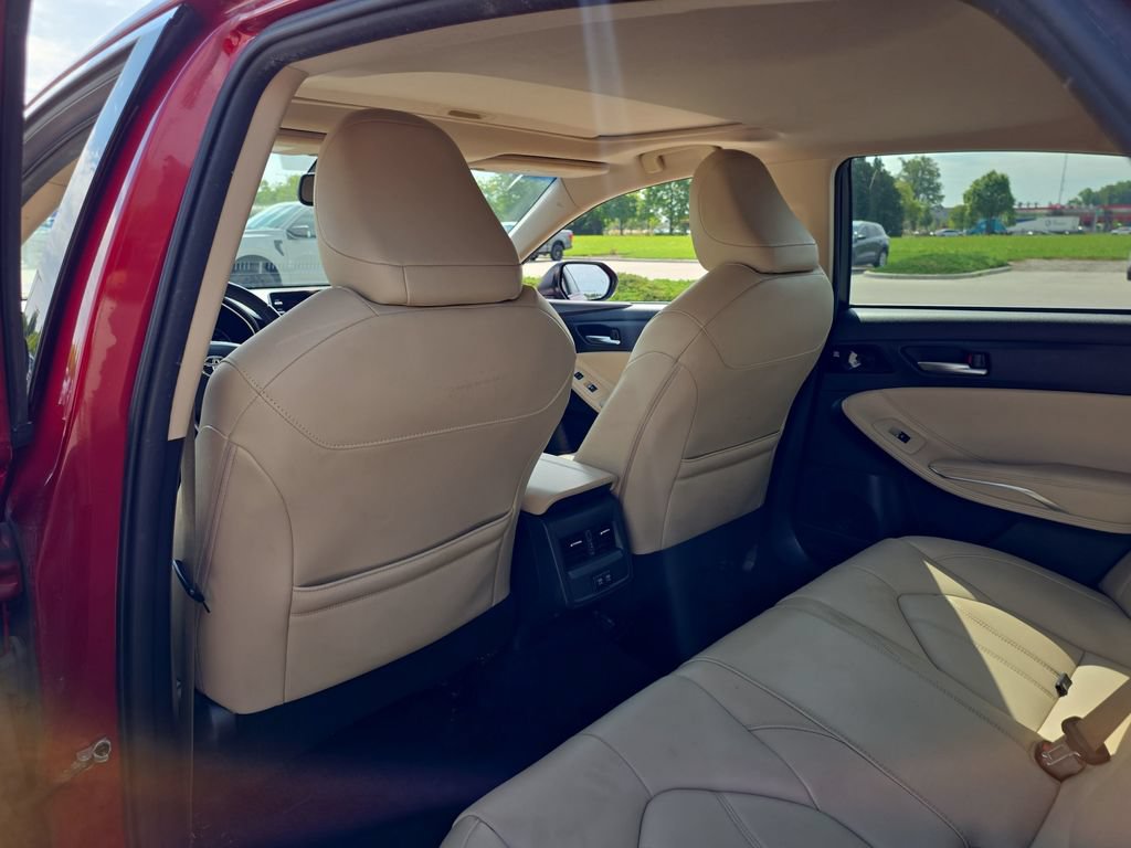 Used 2019 Toyota Avalon XLE w/ Moonroof Package FWD image 27