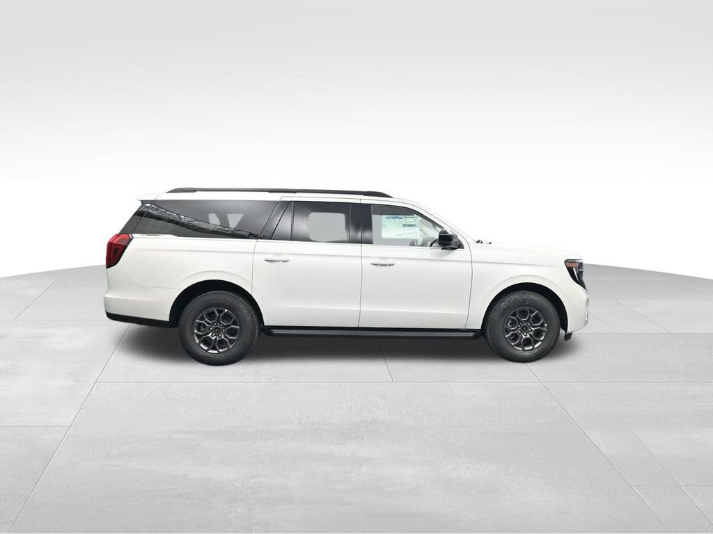 New 2025 Ford Expedition Max Active image 9